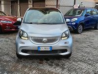 Usata Smart ForFour Prime 71 CV (52 kW) 2014 Grigio Utilitaria