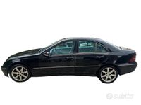Usata Mercedes C270 170 CV (125 kW) 2003 Nero Berlina