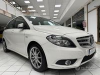 Usata Mercedes B200 Executive 136 CV (100 kW) 2012 Bianco Monovolume