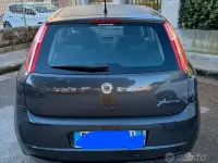 Usata Fiat Grande Punto 65 CV (47 kW) 2009 Grigio Utilitaria