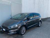 Usata Ford S-MAX Vignale 150 CV (110 kW) 2018 Grigio Monovolume