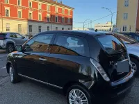 Usata Lancia Ypsilon 69 CV (50 kW) 2011 Nero Utilitaria