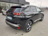 Usata Peugeot 3008 S 131 CV (96 kW) 2018 Nero SUV