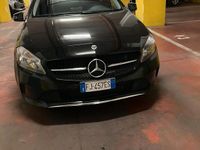Usata Mercedes CLA180 109 CV (80 kW) 2017 Nero Berlina