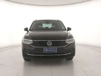 Używany VW Tiguan Life 122 KM (89 kW) 2023 Czarny SUV