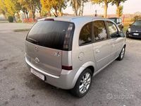 Usata Opel Meriva Enjoy 125 CV (91 kW) 2008 Grigio Monovolume
