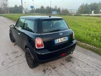 Usata Mini Cooper 109 CV (80 kW) 2009 Nero Utilitaria
