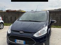 Usata Ford B-MAX 75 CV (55 kW) 2016 Blu Monovolume