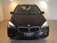 Usata BMW 218 Active Tourer Advantage 150 CV (110 kW) 2017 Blu Monovolume