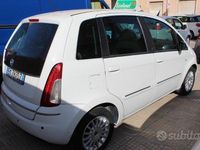 Usata Lancia Musa 95 CV (69 kW) 2012 Bianco Monovolume