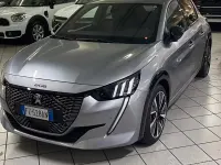 Usata Peugeot 208 GT-line 101 CV (74 kW) 2020 Utilitaria
