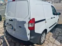 Usata Ford Transit Courier 75 CV (55 kW) 2022 Bianco Furgone