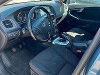 Usata Volvo V40 Kinetic 2014 Blu Berlina