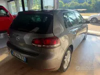 Usata VW Golf VI Comfortline 105 CV (77 kW) 2010 Grigio Utilitaria