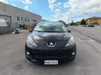 Usata Peugeot 207 68 CV (50 kW) 2011 Nero Berlina