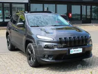 Usata Jeep Cherokee Night Eagle 200 CV (147 kW) 2017 Grigio SUV