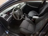 Usata Toyota Corolla 110 CV (80 kW) 2003 Bluazzurro Station wagon
