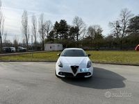 Usata Alfa Romeo Giulietta 105 CV (77 kW) 2011 Bianco Utilitaria