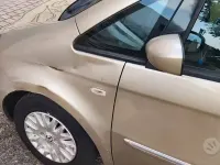Usata Lancia Musa 90 CV (66 kW) 2005 Giallo Monovolume
