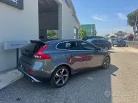 Usata Volvo V40 R-Design 150 CV (110 kW) 2013 Grigio Berlina