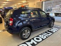 Usata Dacia Duster Lauréate 110 CV (80 kW) 2015 Blu SUV