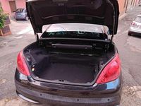 Usata Peugeot 207 CC 110 CV (80 kW) 2007 Nero Cabrio