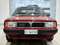 Usata Lancia Delta 75 CV (55 kW) 1990 Rosso Utilitaria