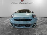 Nuova Fiat 600 La Prima 110 CV (80 kW) 2025 Blu/azzurro SUV