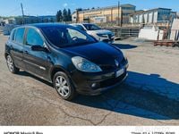 Usata Renault Clio II Dynamique 75 CV (55 kW) 2007 Nero Berlina