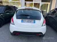 Usata Lancia Ypsilon S 84 CV (61 kW) 2014 Bianco Utilitaria