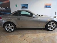 Usata Mercedes SLK200 163 CV (119 kW) 2005 Argento Cabrio