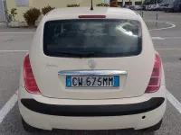 Begagnad Lancia Ypsilon 60 HK (44 kW) 2005 Vit Halvkombi