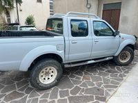 Usata Nissan Navara 80 CV (58 kW) 2002 Grigio Pick-up