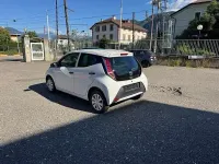 Usata Toyota Aygo X-clusiv 69 CV (50 kW) 2015 Bianco Utilitaria