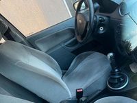 Usata Ford Fiesta 75 CV (55 kW) 2003 Blu Utilitaria