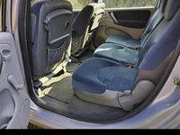 Usata Citroën Xsara Picasso 109 CV (80 kW) 2005 Grigio Monovolume