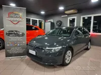 Usata VW Golf VIII Life 116 CV (85 kW) 2022 Grigio Station wagon
