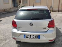 Usata VW Polo 90 CV (66 kW) 2015 Grigio Utilitaria