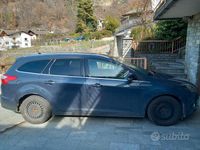 Usata Ford Focus Titanium 95 CV (69 kW) 2012 Blu Station wagon
