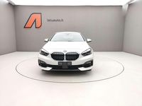 Usata BMW 118 Advantage 136 CV (100 kW) 2022 Mineral white Utilitaria