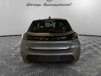 Usata Peugeot 208 Active 102 CV (75 kW) 2024 Gray Utilitaria