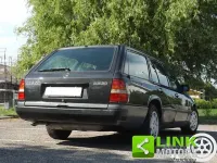Usata Mercedes 250 126 CV (92 kW) 1992 Grigio Station wagon