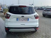 Usata Ford Kuga S 120 CV (88 kW) 2019 Bianco SUV