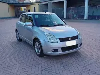 Usata Suzuki Swift 92 CV (67 kW) 2005 Grigio Utilitaria