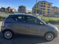 Usata Lancia Ypsilon Gold 69 CV (50 kW) 2015 Utilitaria