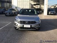 Usata VW T-Roc Life 150 CV (110 kW) 2022 Argento SUV