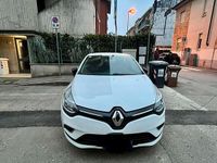 Second-hand Renault Clio IV 70 CP (51 kW) 2019 Alb Berlinǎ