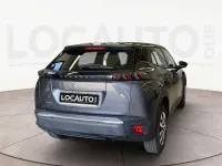 Usata Peugeot 2008 Active 102 CV (75 kW) 2023 Grigio SUV