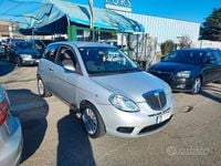 Usata Lancia Ypsilon 60 CV (44 kW) 2008 Grigio Utilitaria