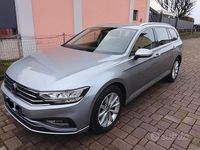 Usata VW Passat Conceptline 150 CV (110 kW) 2022 Grigio Station wagon